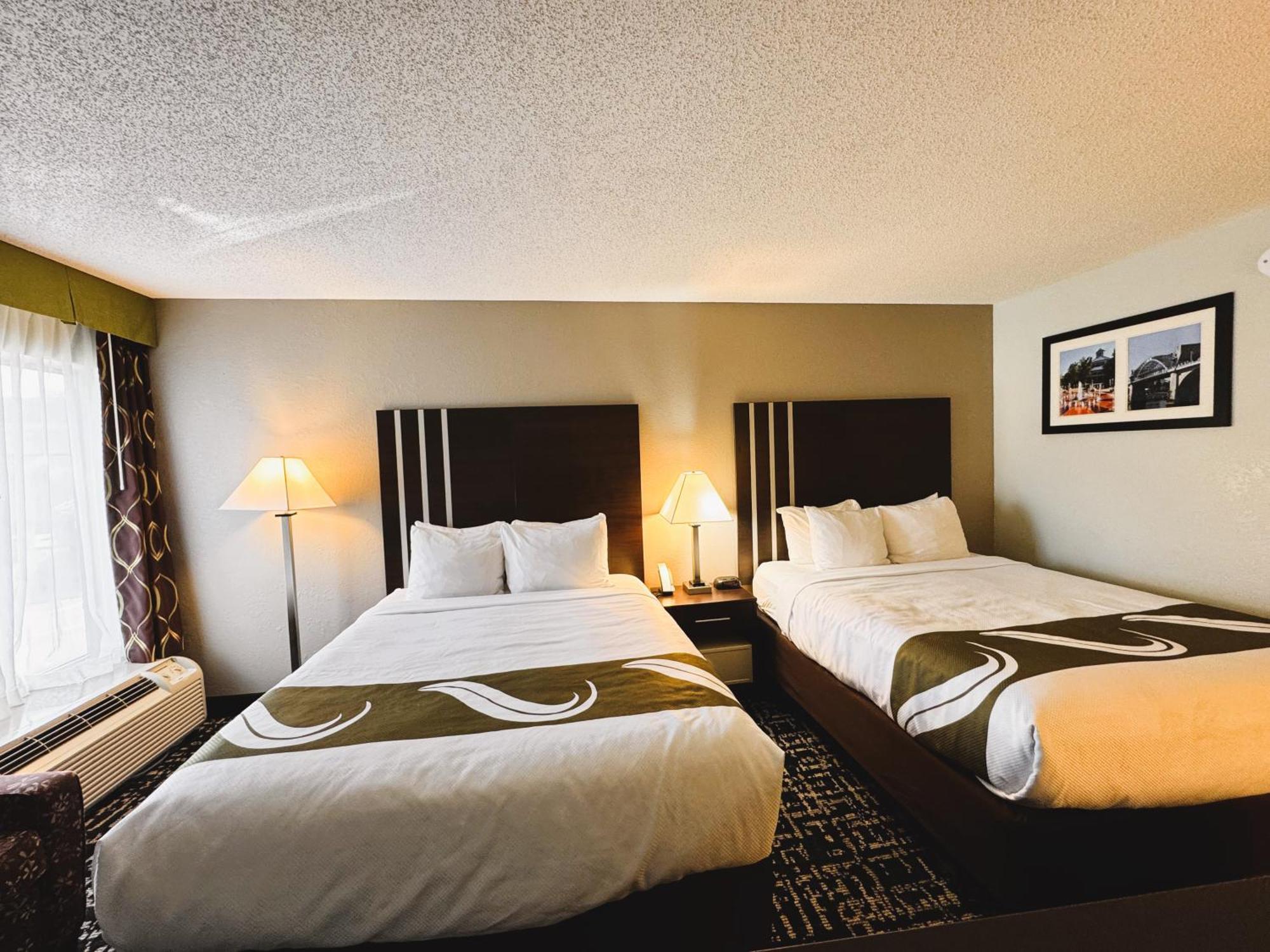 Quality Inn Cleveland Exterior foto
