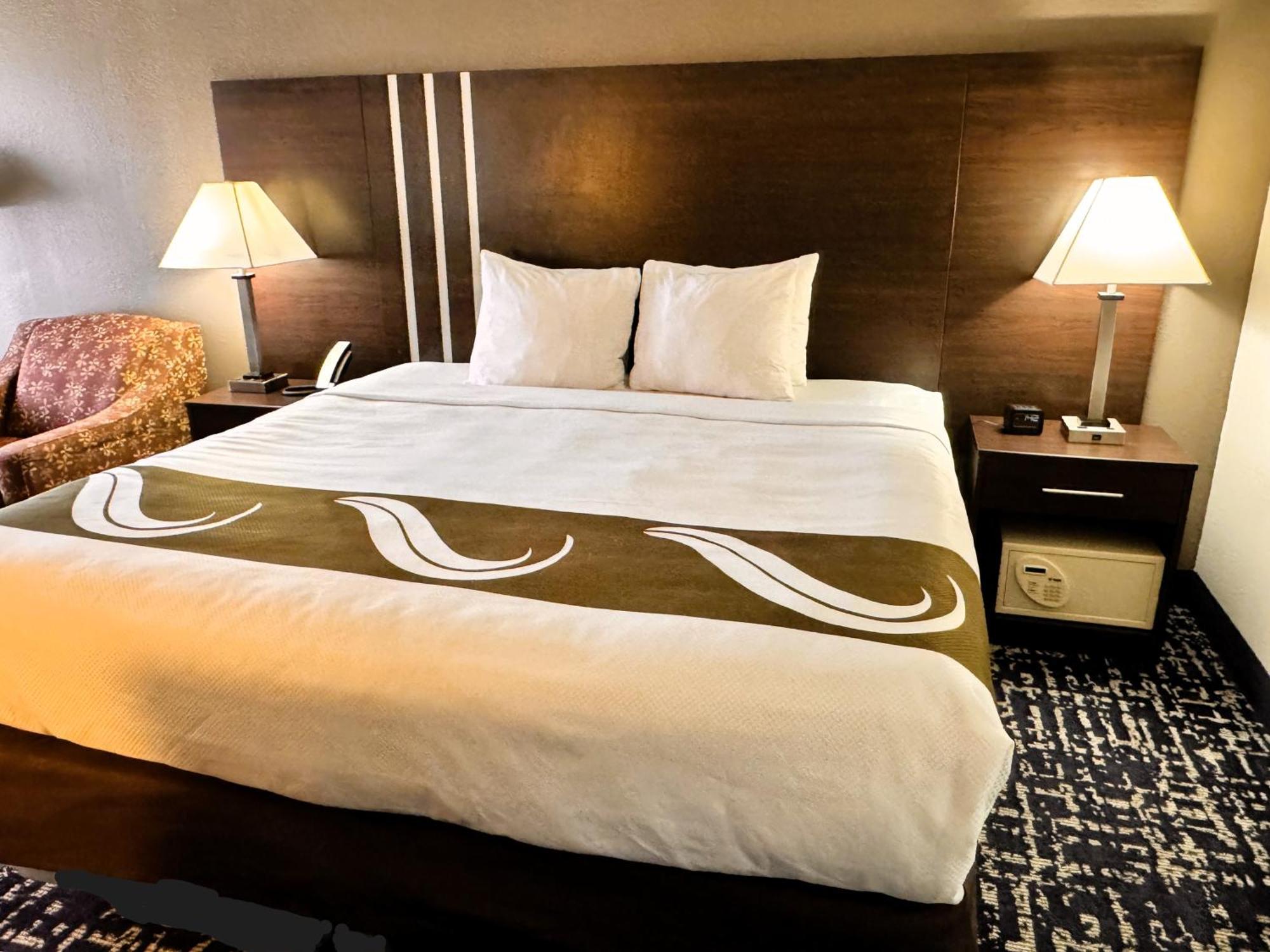 Quality Inn Cleveland Exterior foto